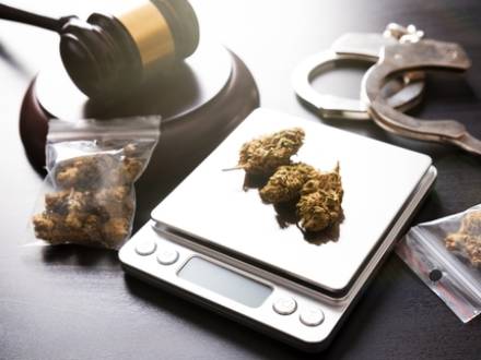 St. Charles, IL Drug Manufacturing Defense Attorneys